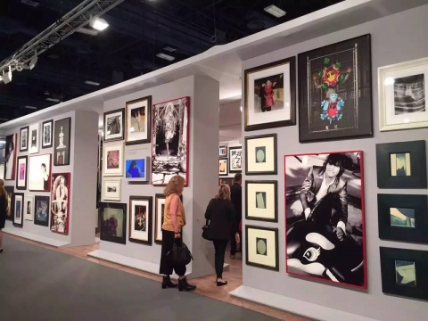 德國科隆 gmurzynska gallery
德國科隆 gmurzynska gallery