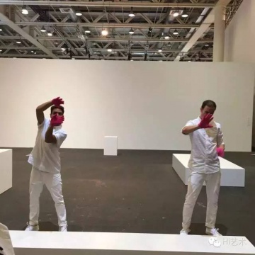 昨天,一位北京收藏家眼中的2016瑞士巴塞爾 昨天,一位北京收藏家眼中的2016瑞士巴塞爾
