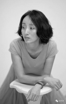 藝術家向京
