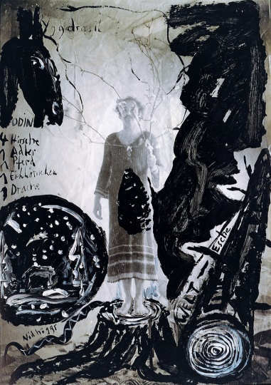 《世界樹》 82.6×58.7cm 攝影照片、水彩、丙烯 1980
《世界樹》 82.6×58.7cm 攝影照片、水彩、丙烯 1980