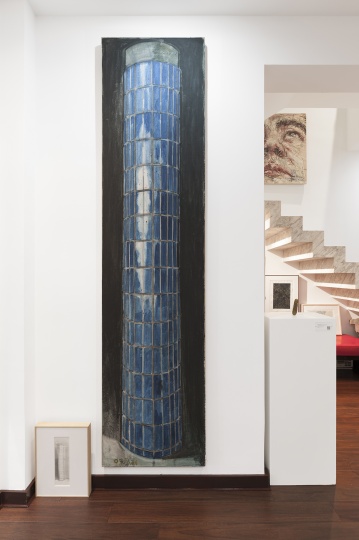 張恩利2007年的作品《柱子》,地上是這幅作品的手稿。
張恩利2007年的作品《柱子》,地上是這幅作品的手稿。