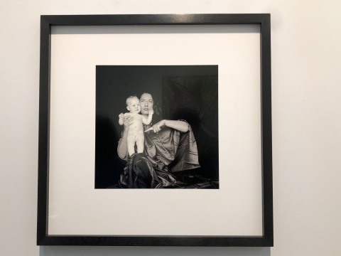 阿布拉莫維奇(Marina Abramovi?)《Vladkka》 2007 奧地利的Galerie Krinzinger Vienna畫廊
阿布拉莫維奇(Marina Abramovi?)《Vladkka》 2007 奧地利的Galerie Krinzinger Vienna畫廊