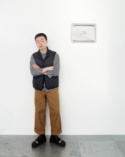 藝術家凌思翰
藝術家凌思翰