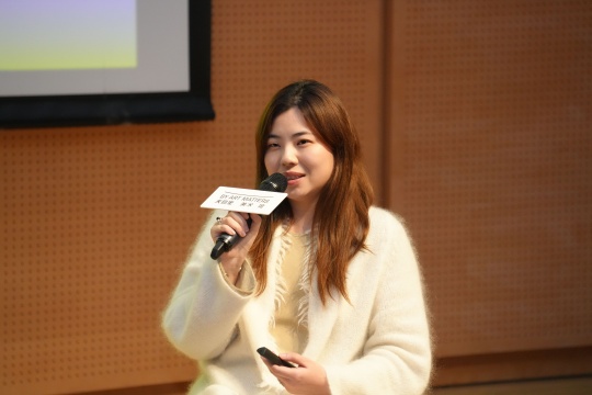 藝術家蔣涵萱女士,圖注:圖片由上海多倫現代美術館提供,攝影:湯岱蓉
藝術家蔣涵萱女士,圖注:圖片由上海多倫現代美術館提供,攝影:湯岱蓉