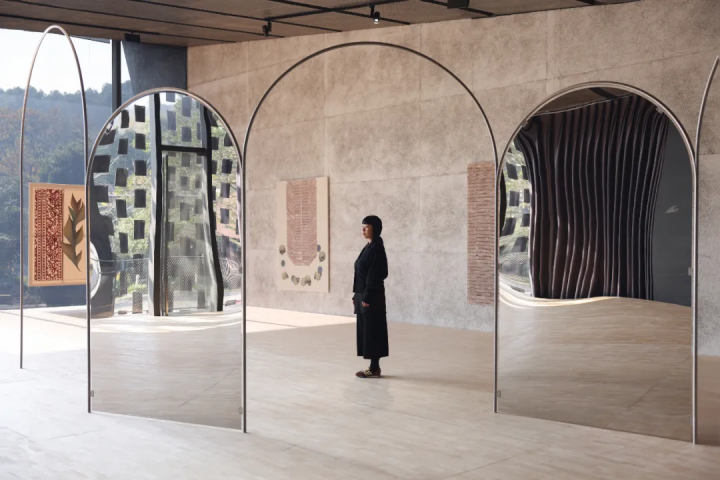 “韓夢云:那流動的必將永存”,知美術館 2024
圖片來源:藝術家韓夢云及知美術館 ?韓夢云
“韓夢云:那流動的必將永存”,知美術館 2024
圖片來源:藝術家韓夢云及知美術館 ?韓夢云