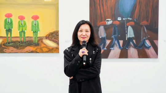 本次展覽藝術(shù)總監(jiān) 郭小力女士
知名策展人、藝術(shù)評論家
本次展覽藝術(shù)總監(jiān) 郭小力女士
知名策展人、藝術(shù)評論家