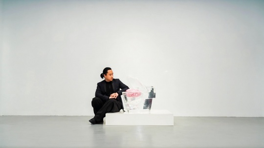 “記憶叢林—雷霆LeiLei個(gè)展”在亙畫廊正式啟幕,以多元的生物形態(tài)剖析世界的本質(zhì) “記憶叢林—雷霆LeiLei個(gè)展”在亙畫廊正式啟幕,以多元的生物形態(tài)剖析世界的本質(zhì)