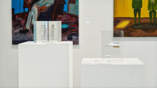 “記憶叢林—雷霆LeiLei個(gè)展”在亙畫廊正式啟幕,以多元的生物形態(tài)剖析世界的本質(zhì) “記憶叢林—雷霆LeiLei個(gè)展”在亙畫廊正式啟幕,以多元的生物形態(tài)剖析世界的本質(zhì)