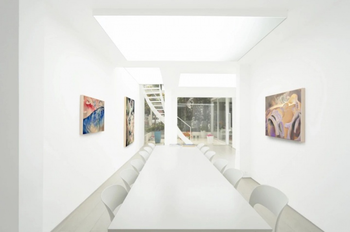 馬天天個展“靈光一瞬”展覽現場
KennaXu畫廊(福田),2025
馬天天個展“靈光一瞬”展覽現場
KennaXu畫廊(福田),2025