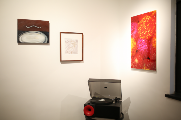 “焙火:收藏的修煉 摩天輪畫廊藏家藏品展”展覽現場
鳴幽空間,2025
“焙火:收藏的修煉 摩天輪畫廊藏家藏品展”展覽現場
鳴幽空間,2025