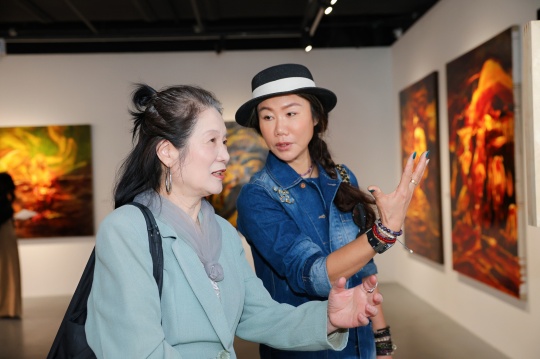 「破夜—高人杰個展」在亙畫廊正式啟幕,一場在邊緣地帶燃燒的靈魂試煉 「破夜—高人杰個展」在亙畫廊正式啟幕,一場在邊緣地帶燃燒的靈魂試煉