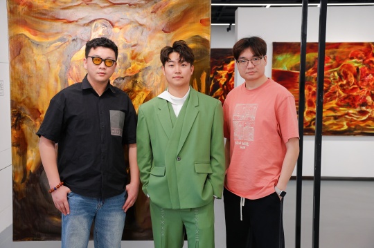 「破夜—高人杰個展」在亙畫廊正式啟幕,一場在邊緣地帶燃燒的靈魂試煉 「破夜—高人杰個展」在亙畫廊正式啟幕,一場在邊緣地帶燃燒的靈魂試煉