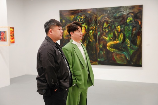 「破夜—高人杰個展」在亙畫廊正式啟幕,一場在邊緣地帶燃燒的靈魂試煉 「破夜—高人杰個展」在亙畫廊正式啟幕,一場在邊緣地帶燃燒的靈魂試煉
