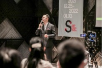 從最年輕館長到創院院長，五年躋身全球排名
