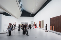 肖恩·斯庫利：四川音樂學院美術館以世界級抽象大展確立學術新坐標,肖恩·斯庫利,姜俊