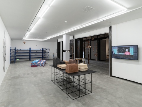 山中天藝術中心新展“雕塑小史”:打破線性時間的束縛,讓不同時代的雕塑作品展開對話 山中天藝術中心新展“雕塑小史”:打破線性時間的束縛,讓不同時代的雕塑作品展開對話