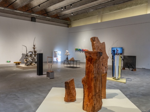 山中天藝術中心新展“雕塑小史”:打破線性時間的束縛,讓不同時代的雕塑作品展開對話 山中天藝術中心新展“雕塑小史”:打破線性時間的束縛,讓不同時代的雕塑作品展開對話